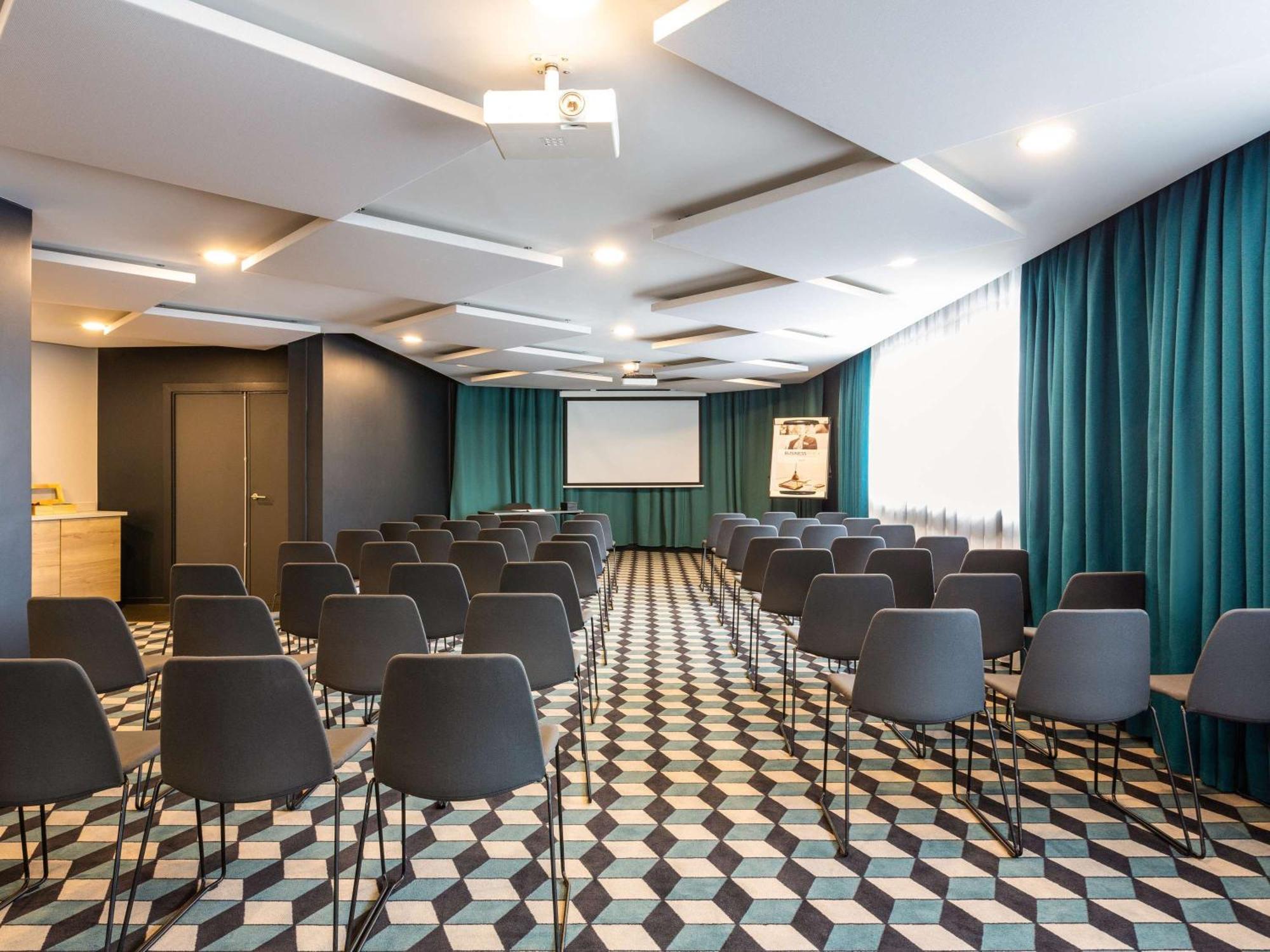Mercure Centre