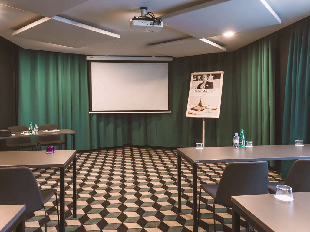 Mercure Centre